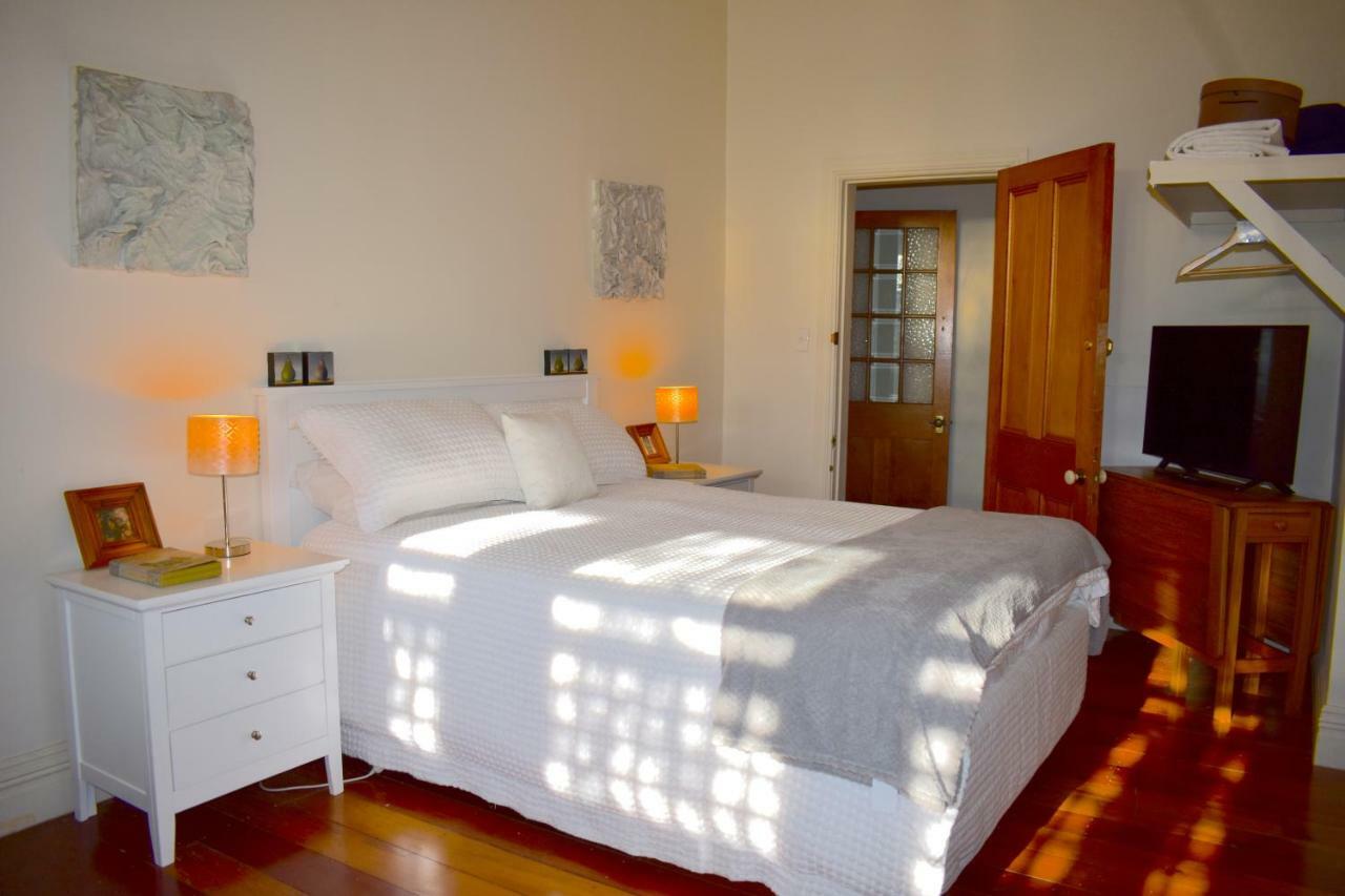 Prodigal Daughter Gourmet Lodge Martinborough Esterno foto